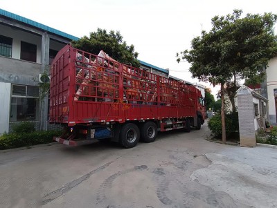 Casting manipulator तैयार है और डिलीवरी के लिए तैयार है।