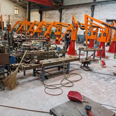 कौन से उत्पादों के लिए कास्टिंग में एक कास्टिंग मैनिबिलेटर का उपयोग किया जा सकता है?